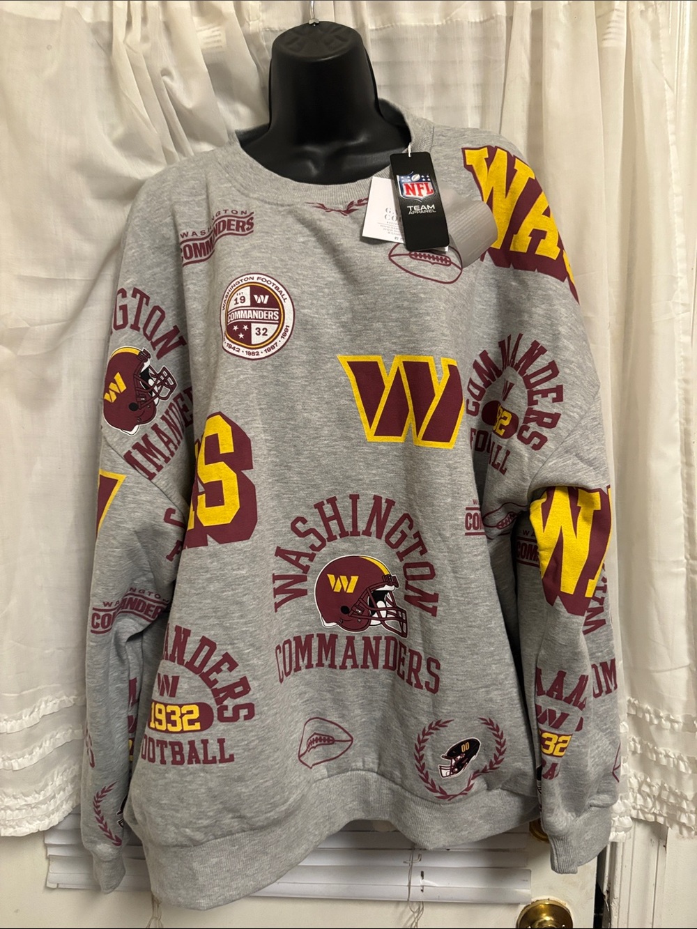 NFL Washington Commanders Gray game day Couture Graphic Crewneck Sweatshirt